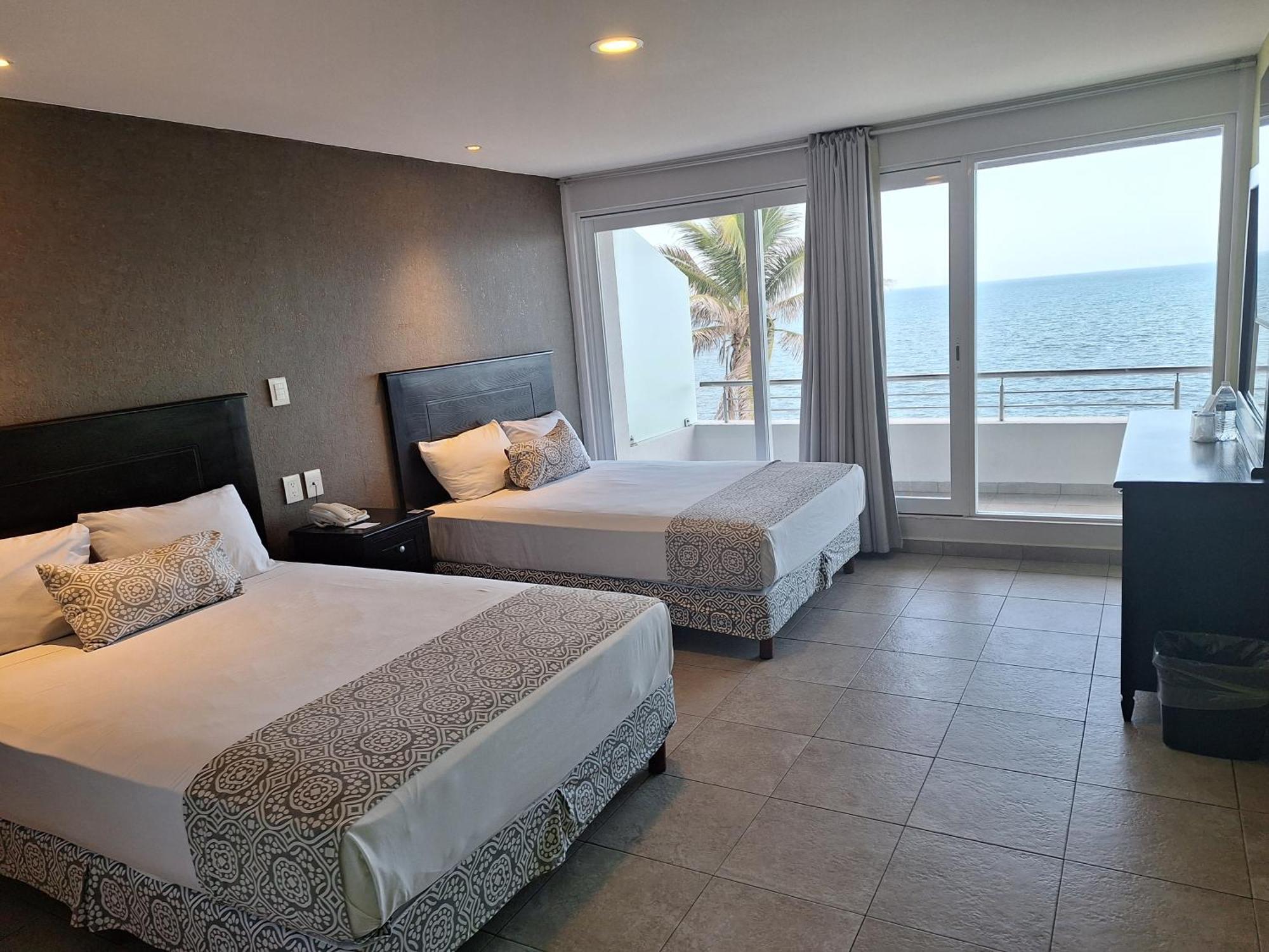 Hotel Costa Verde ベラクルス エクステリア 写真
